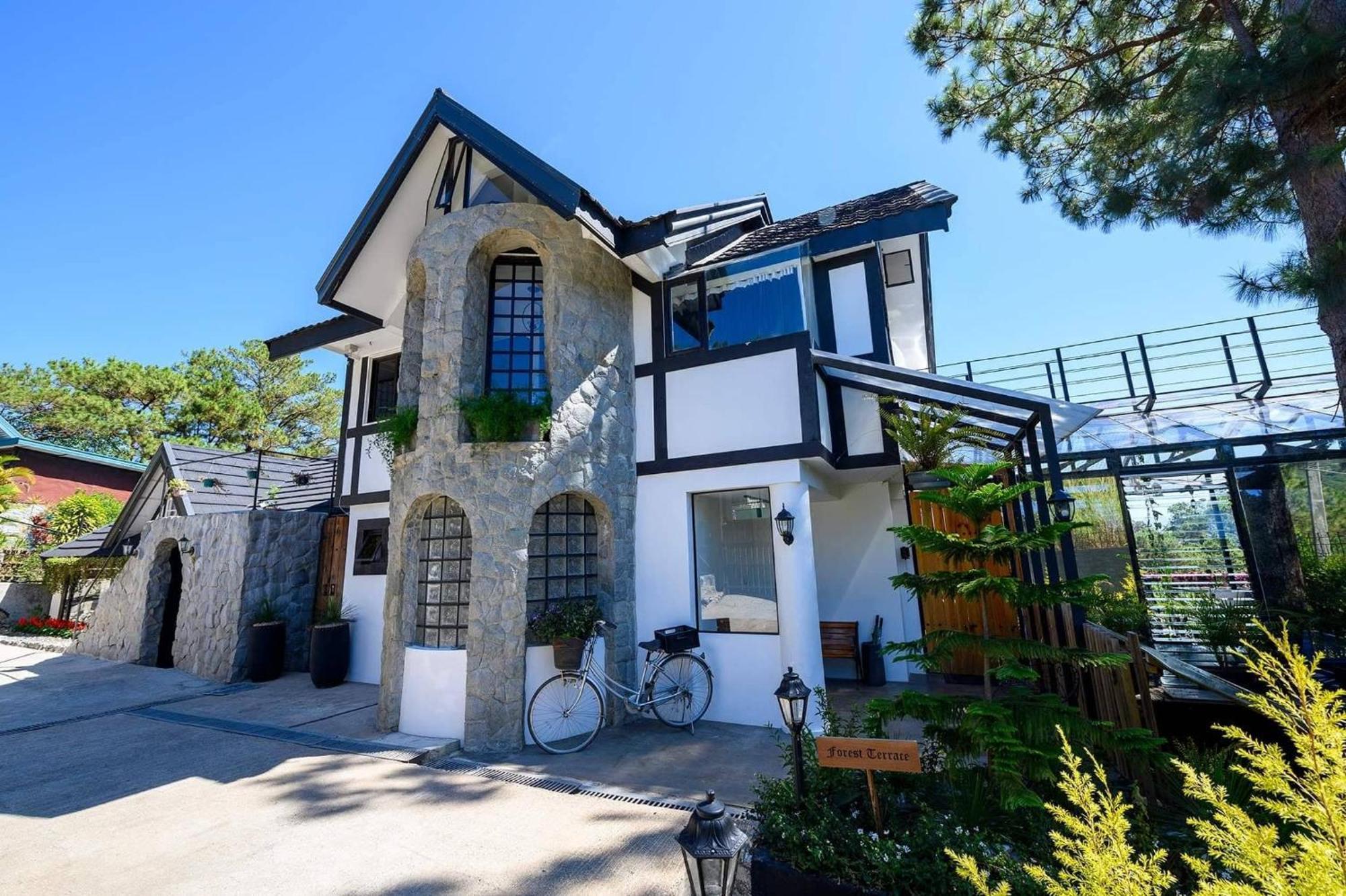 Tudor In The Pines Vila Baguio City Exterior foto