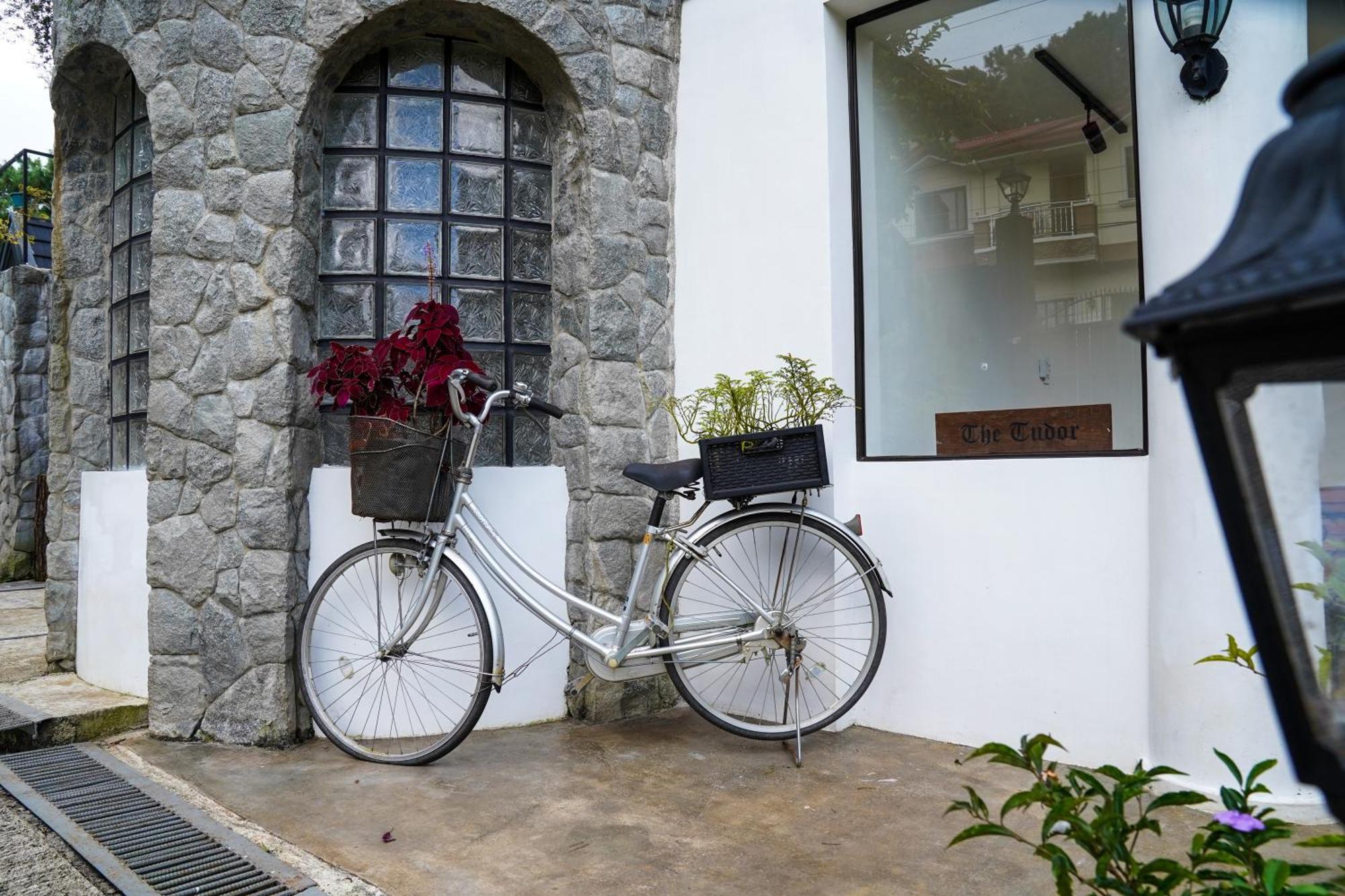 Tudor In The Pines Vila Baguio City Exterior foto